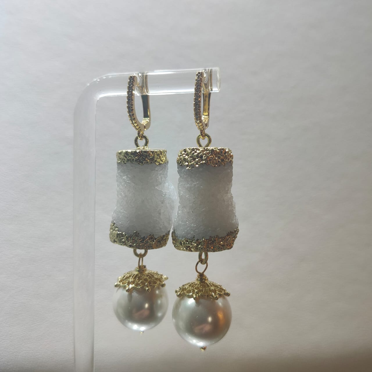 STONE PEARL EARRINGS