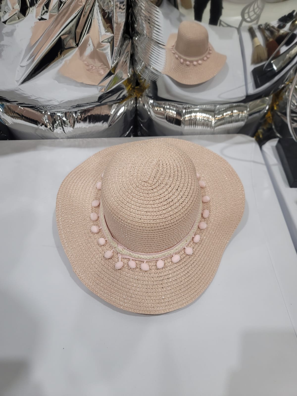 LIGHT PINK POM POM HAT
