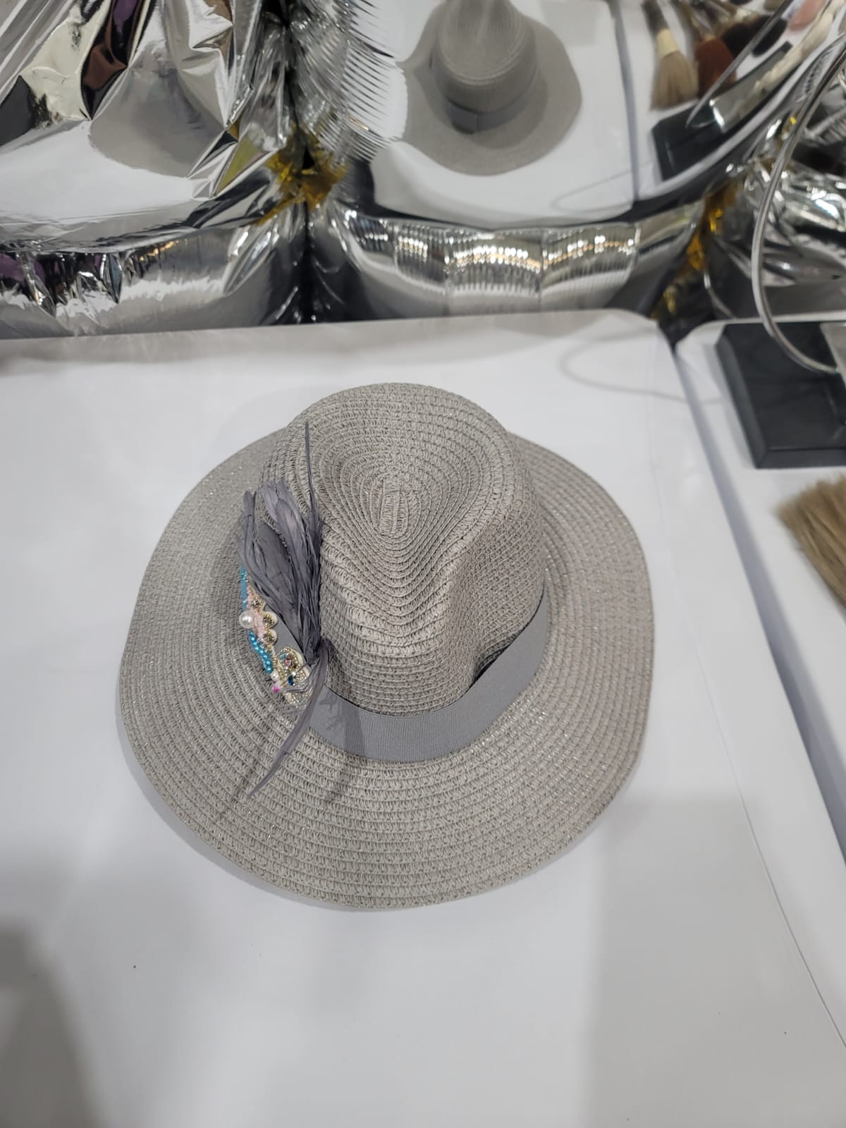 GREY FEATHER HAT