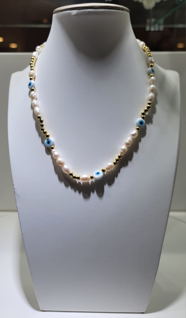 PEARL WHITE EVIL EYES BEADED NECKLACE