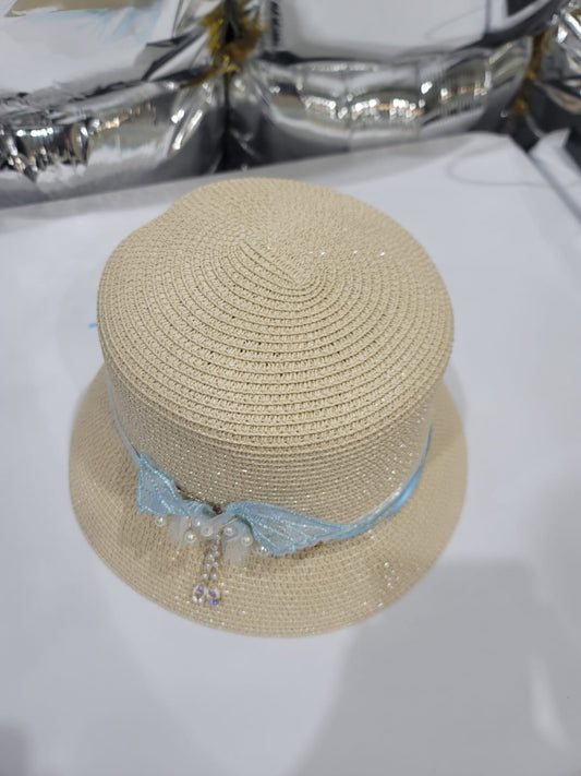 LACED STRAW BEACH HAT