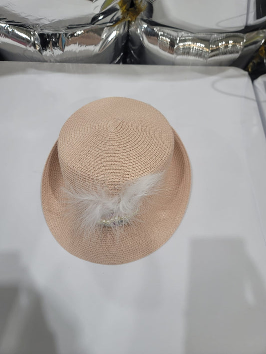 LIGHT PINK FUR BROOCHED HAT