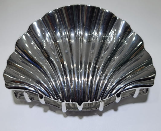 SILVER SHELL CLIP