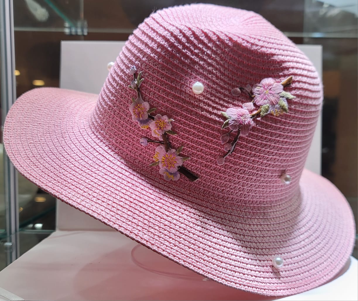PINK FLOWER HAT