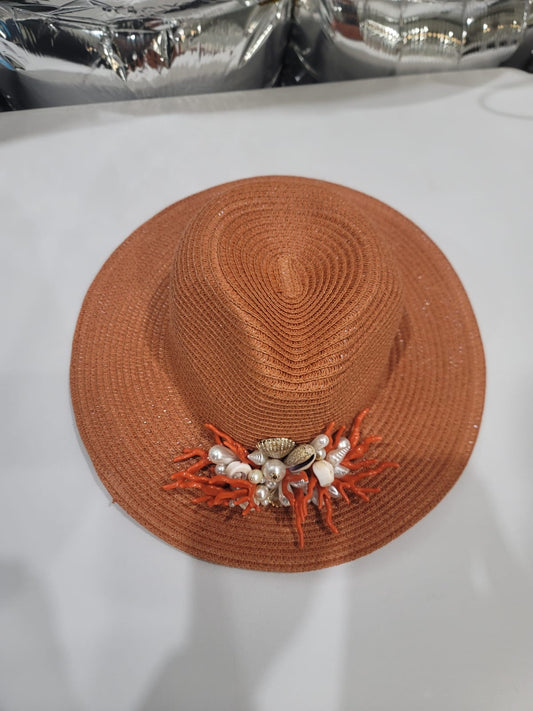 RUST COLORED HAT WITH SHELL BROOCHE